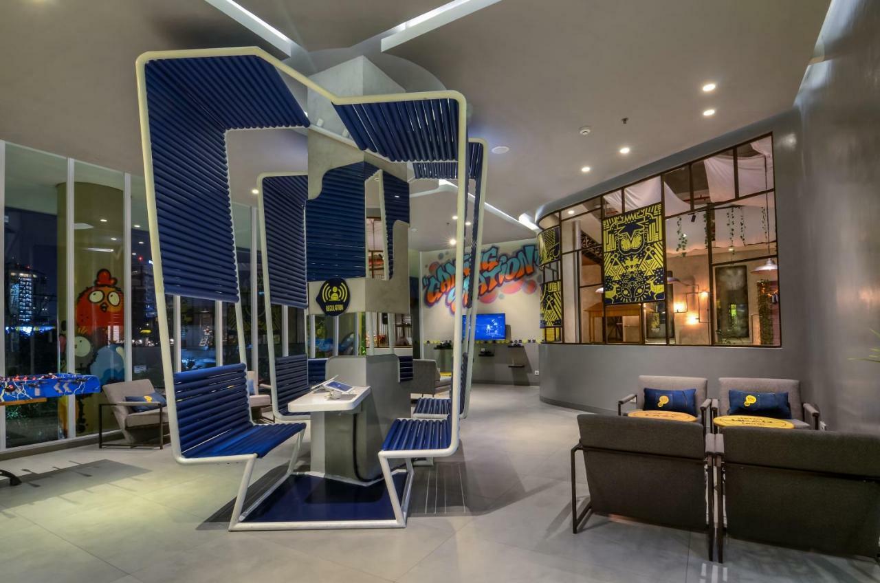 Yello Hotel Jemursari Σουραμπάγια Εξωτερικό φωτογραφία